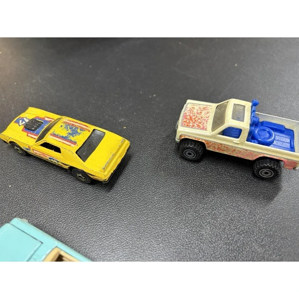 Lot of 8 1970s & 1980s Hot Wheels Matchbox Diecast Cars Trucks